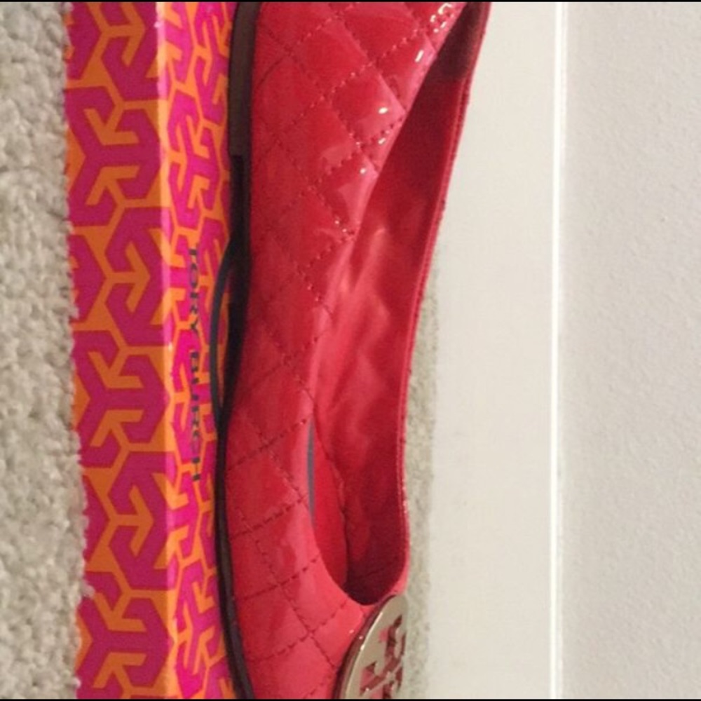 Tory Burch flats - Picture 2 of 3